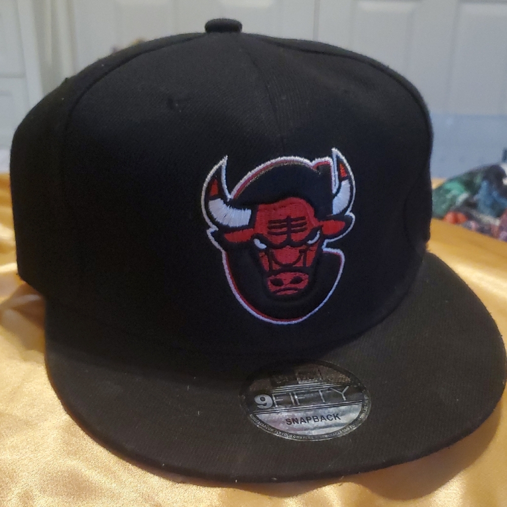 New Era Chicago Bulls 9FIFTY Snapback W/ Bulls Underbrim Swag